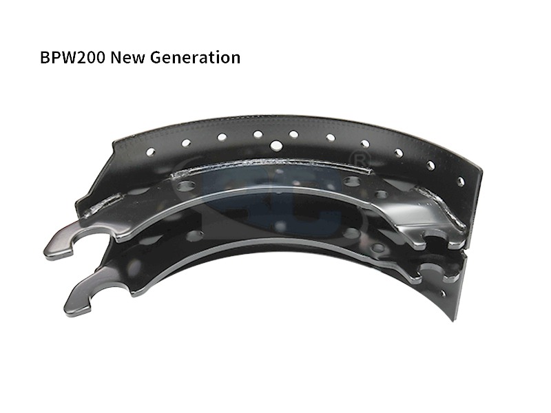 What should I pay attention to when replacing the brake pads?